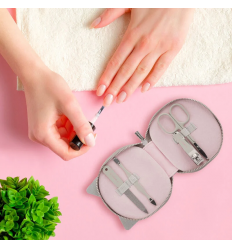 Kit Manicure - But First, Nails!
